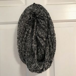 Brand new cotton on circle infinity scarf